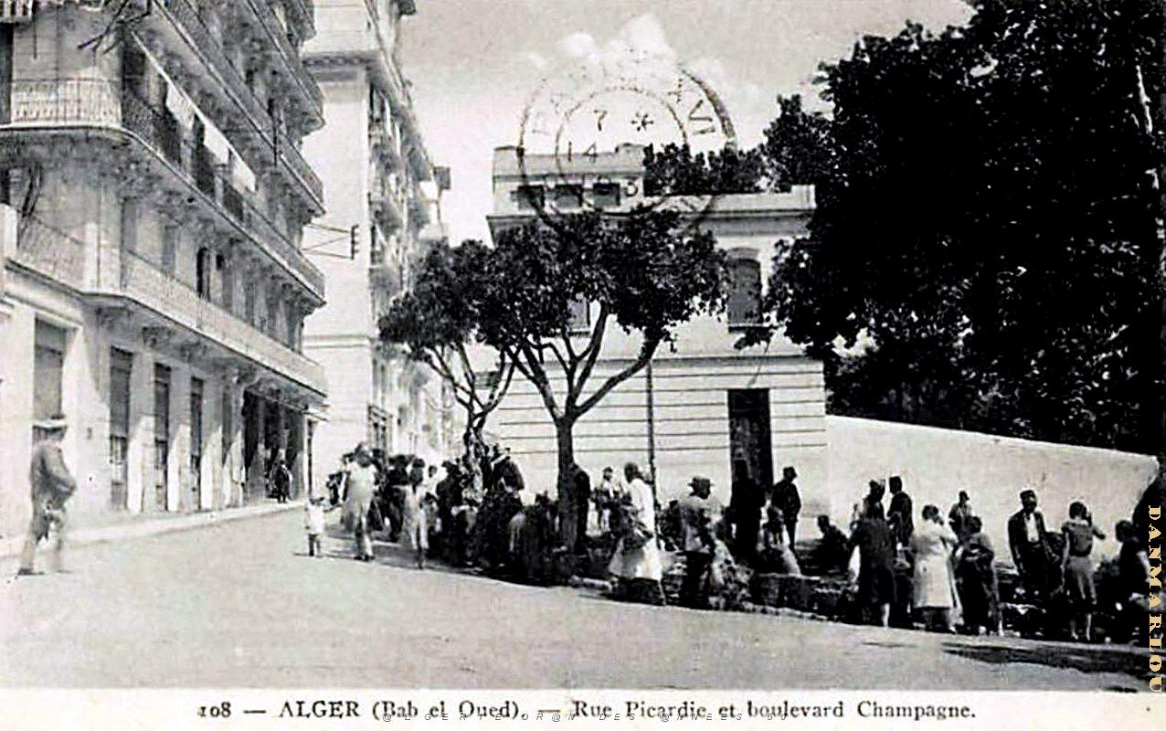 Alger - Bab-el-Oued - Rue de Picardie et Boulevard Champagne - 1930.jpg